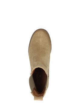 Chelsea boots