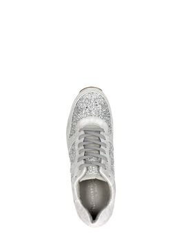 Sneakers Laag
