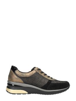 Sneakers Laag