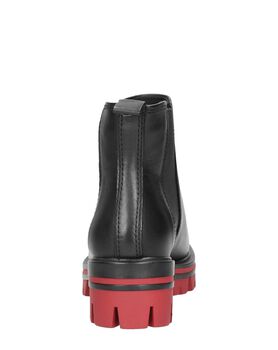 Chelsea boots