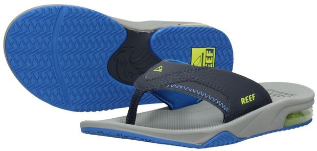 Kids Fanning - large
