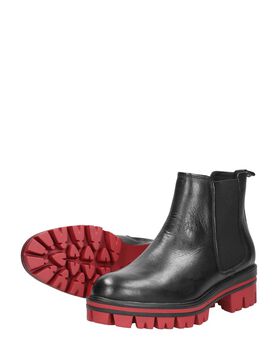 Chelsea boots