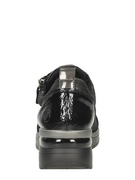 Sneakers Laag
